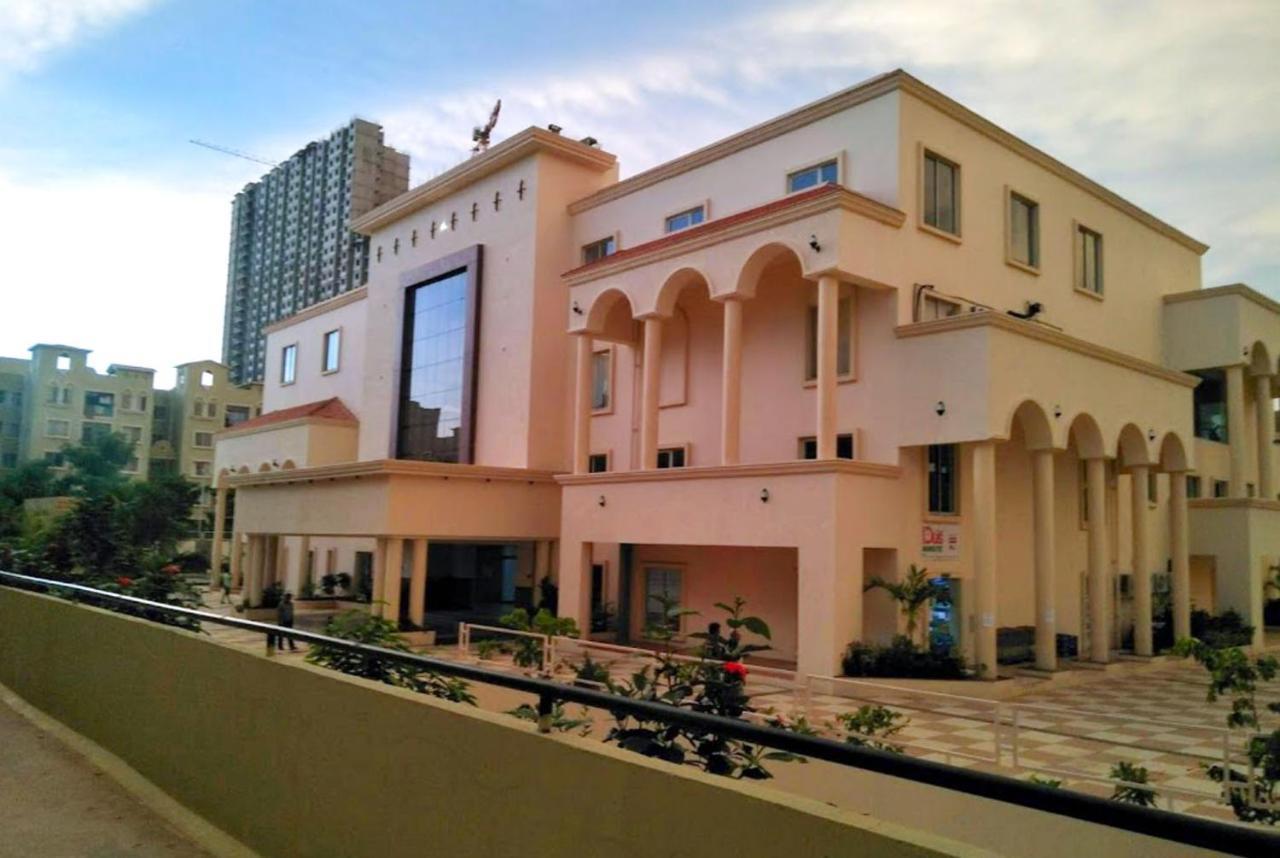 העיר בנגלור Rk - Inn Premium Suites מראה חיצוני תמונה