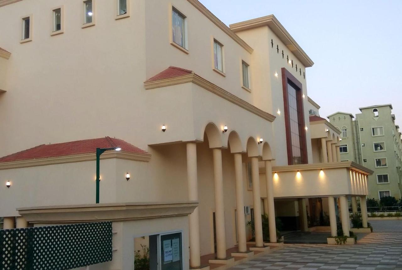 העיר בנגלור Rk - Inn Premium Suites מראה חיצוני תמונה