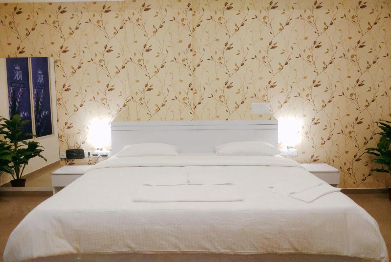 העיר בנגלור Rk - Inn Premium Suites מראה חיצוני תמונה